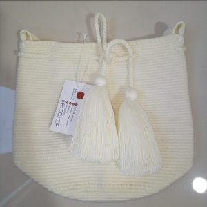 Mochila Wayuu Tradicional – Branco Marfim Elegante