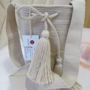 Mochila Wayuu de Lujo – Patrón Geométrico Ancestral